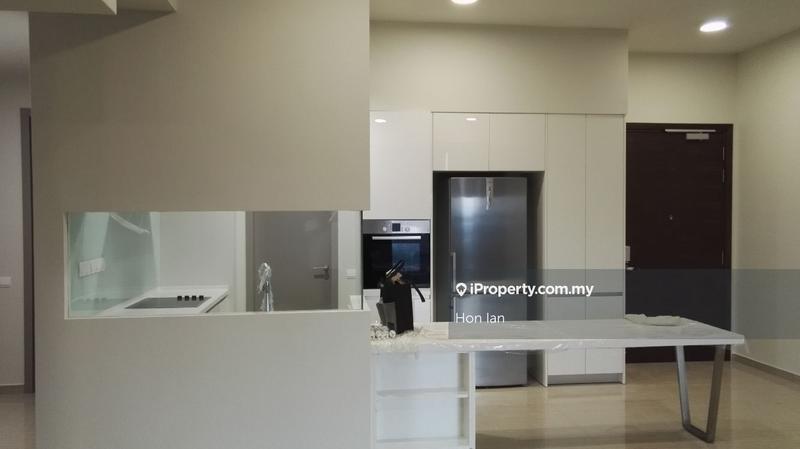 Service Residence for Sale in Twin Arkz by Hon Ian - iProperty.com.my