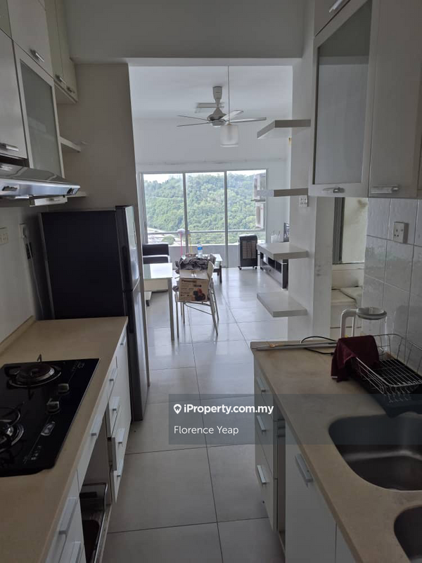 For Sale - University Place (Plaza Ivory)