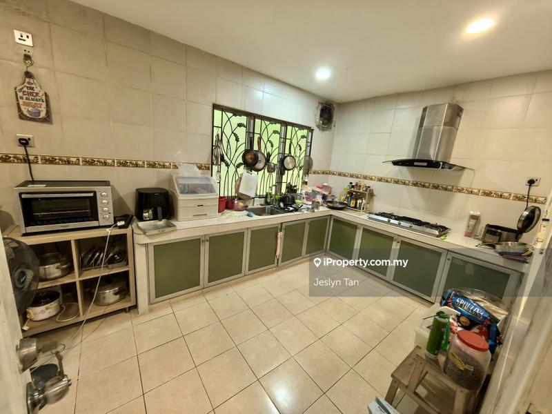 Semi-Detached House for Sale in Seksyen 9, Kota Damansara by Jeslyn Tan - iProperty.com.my