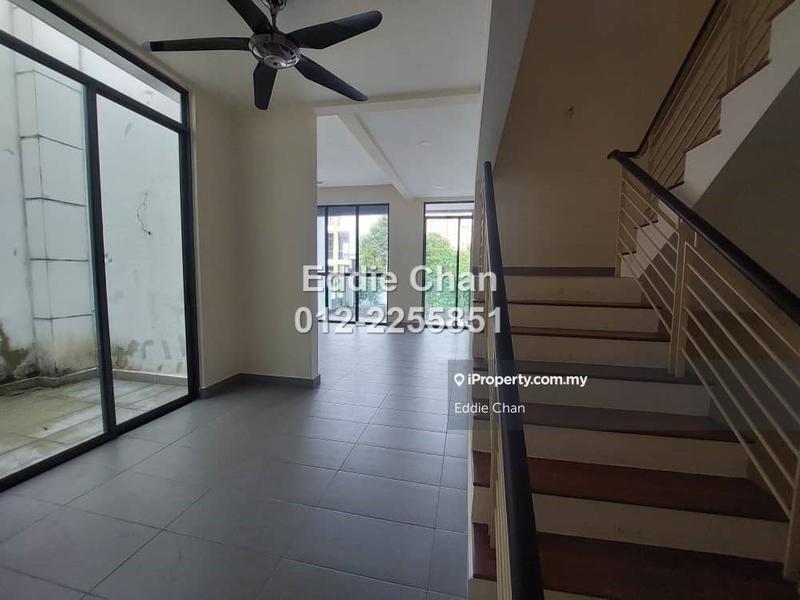 Rumah Berangkai 3 Tingkat untuk Dijual di Ukay Tropika, Hulu Kelang, Ampang, Ulu Kelang oleh Eddie Chan - iProperty.com.my