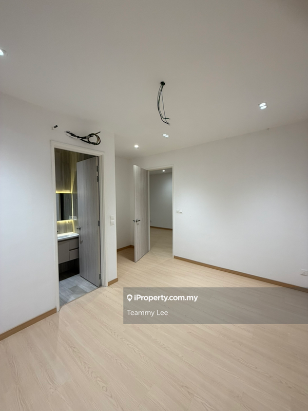 Rumah Berkembar untuk Dijual di Taman Ikhlas, Bandar Sungai Long oleh Teammy Lee - iProperty.com.my