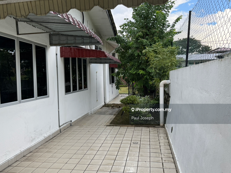 Bungalow House for Sale in Taman Universiti Ss3, Petaling Jaya by Paul Joseph - iProperty.com.my
