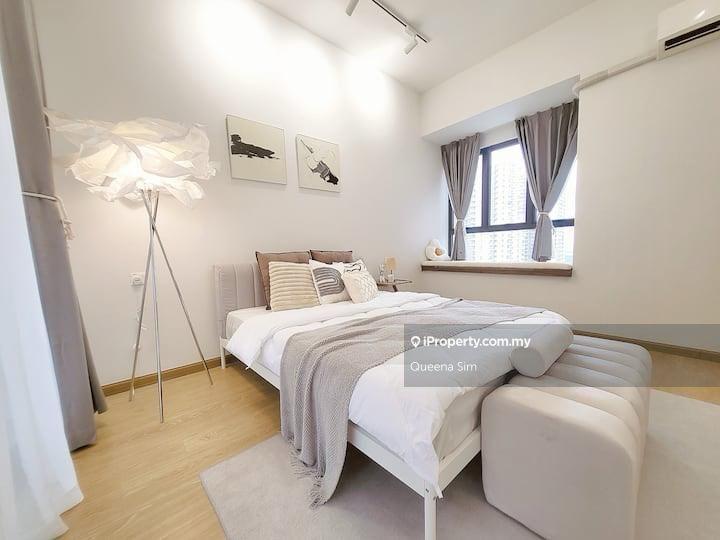 Kondominium untuk Dijual di Royal Strand @ Country Garden Danga Bay oleh Queena Sim - iProperty.com.my
