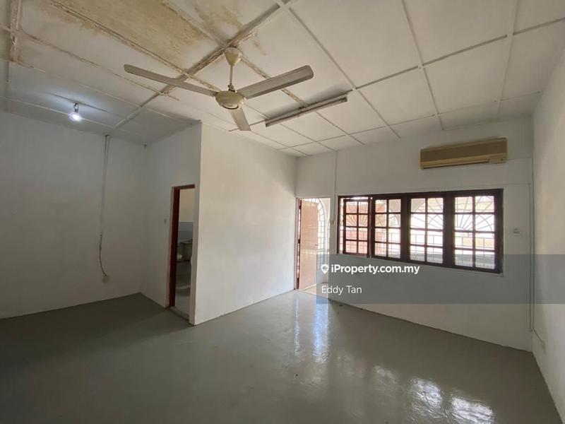 2-storey Terraced House for Sale in Taman Serdang Raya, Seri Kembangan by Eddy Tan - iProperty.com.my