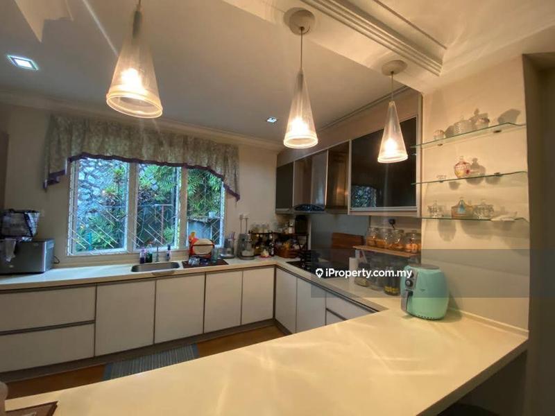 Bungalow House for Sale in SS19, Subang Jaya by Celia Tan - iProperty.com.my