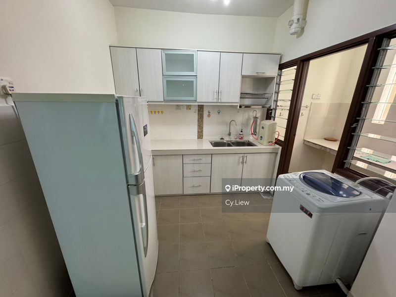 For Rent - Villa Park