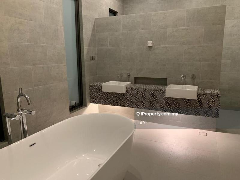Bungalow House for Sale in Subang Heights, Subang Jaya by Lai Yk - iProperty.com.my