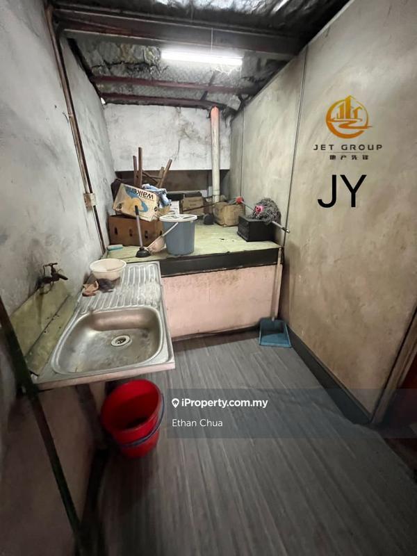 Terrace Factory for Sale in Taman Klang Utama, Klang by Ethan Chua - iProperty.com.my