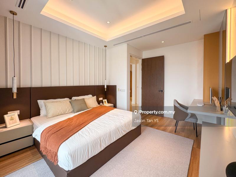 For Sale - D'Rapport