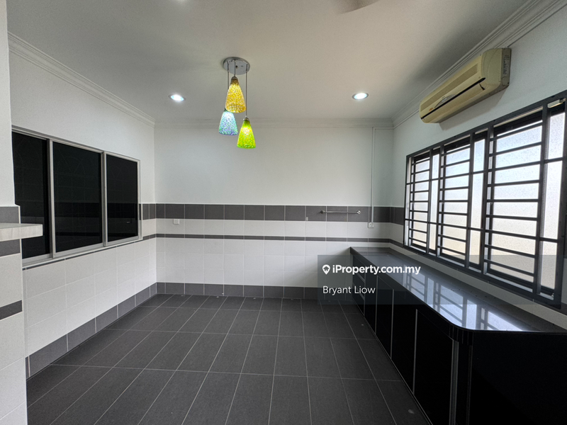 Rumah Teres 2-Tingkat untuk Dijual di Taman Merdeka, Batu Berendam oleh Bryant Liow - iProperty.com.my
