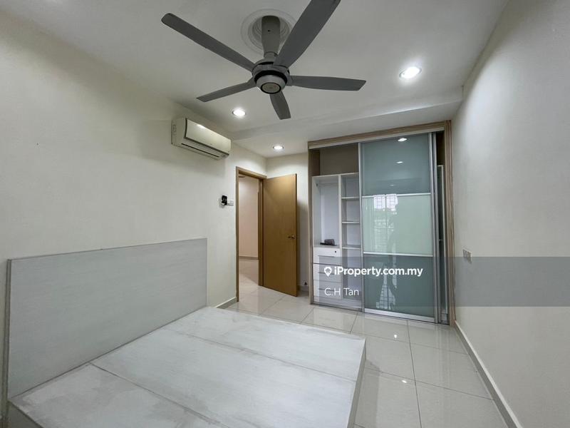 Rumah Teres 3-Tingkat untuk Dijual di Taman Permai Villa, Ampang oleh C.H Tan - iProperty.com.my