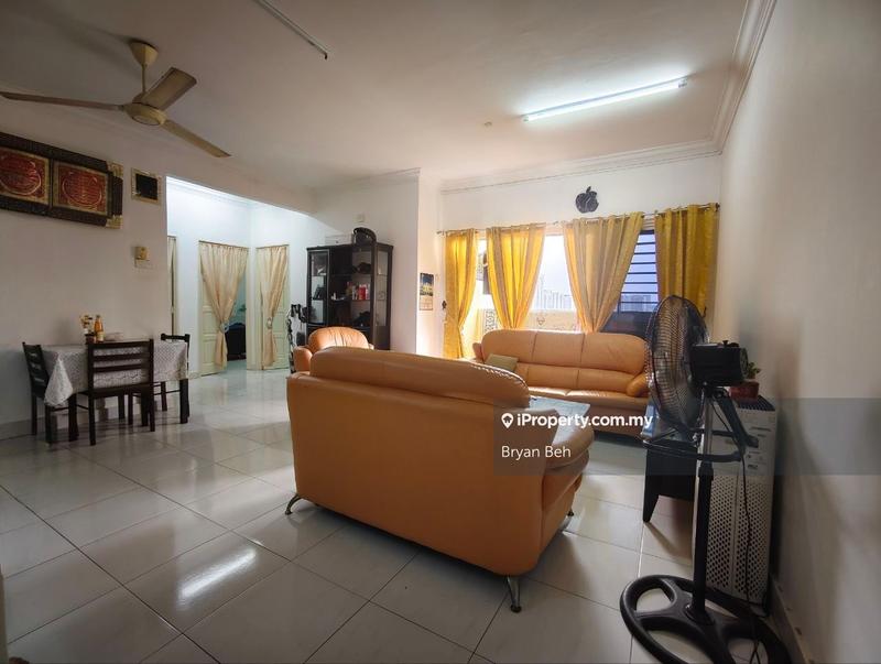 For Sale - Villa Pavilion