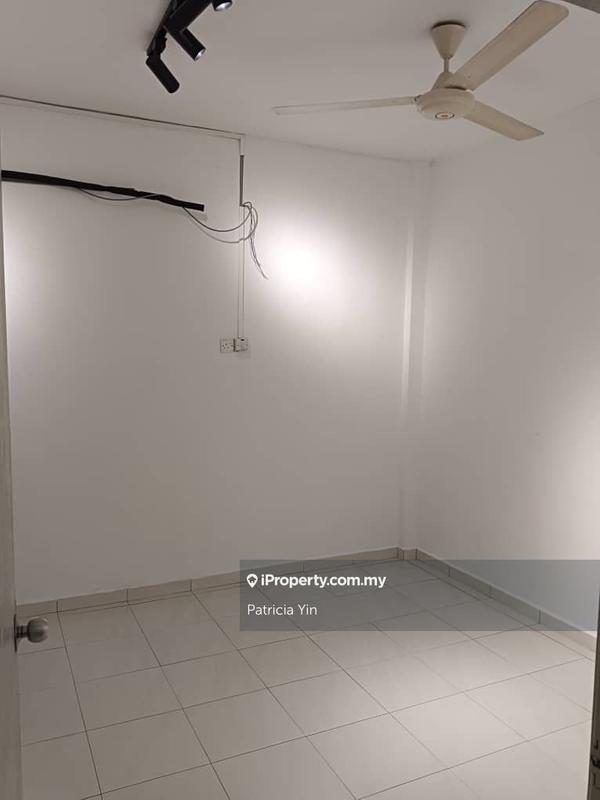 For Sale - Kenanga (Park View Court)