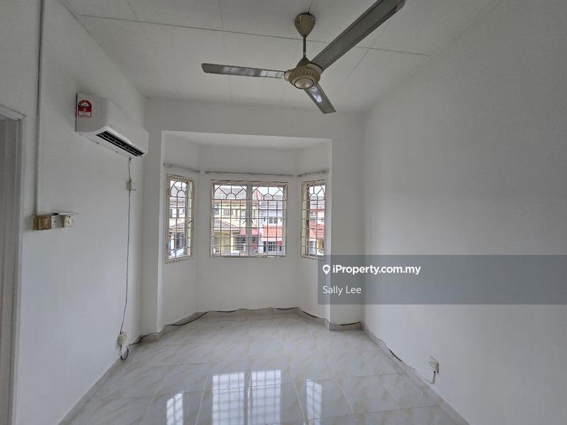 Terraced House for Sale in Usj 13, Subang Jaya by Sally Lee - iProperty.com.my