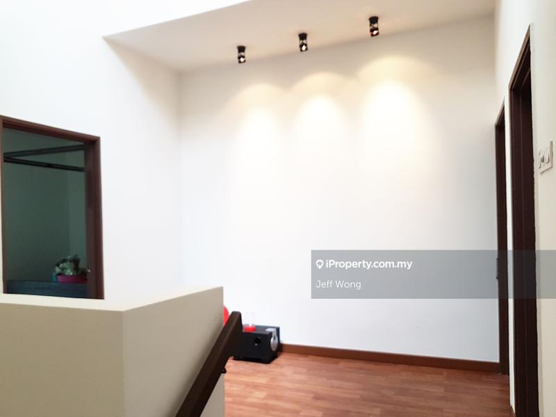 Rumah Berangkai 2 Tingkat untuk Dijual di Sutera Damansara, Damansara Damai oleh Jeff Wong - iProperty.com.my