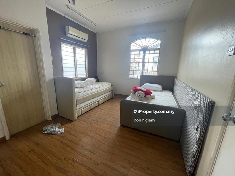Rumah Berangkai 2 Tingkat untuk Dijual di Usj 11, Subang Jaya oleh Ron Ngiam - iProperty.com.my