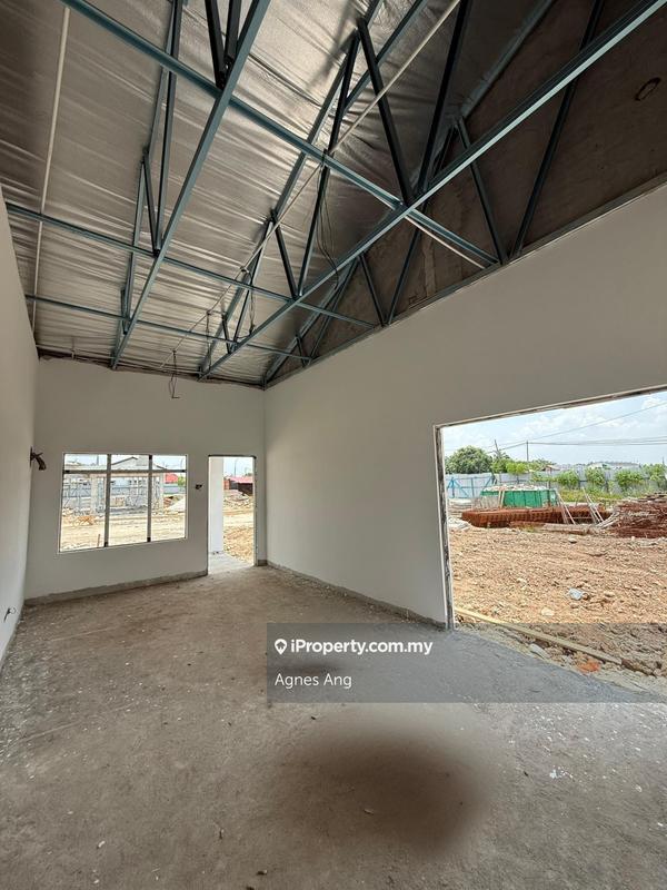 Rumah Berkembar untuk Dijual di Taman bentara, Telok Panglima Garang oleh Agnes Ang - iProperty.com.my