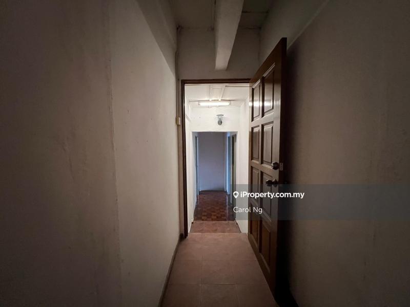 Rumah Teres 2-Tingkat untuk Dijual di Bandar Country Homes, Rawang oleh Carol Ng - iProperty.com.my