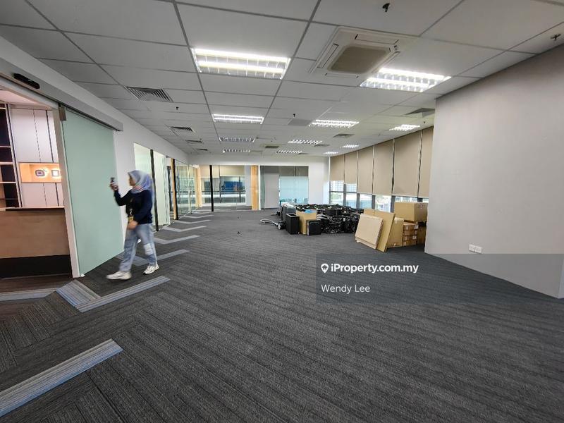 For Rent - Vertical Suites