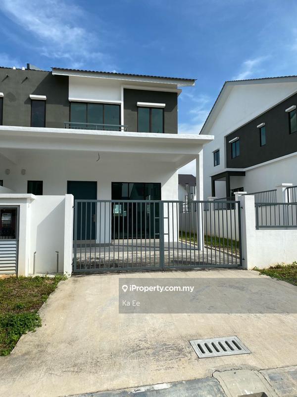 Rumah Berkembar untuk Dijual di Taman Scientex Rawang, Rawang oleh Ka Ee - iProperty.com.my