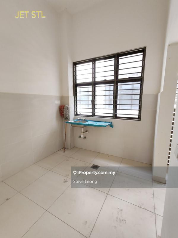 Rumah Berangkai 3 Tingkat untuk Dijual di Setia Utama, Setia Alam oleh Steve Leong - iProperty.com.my