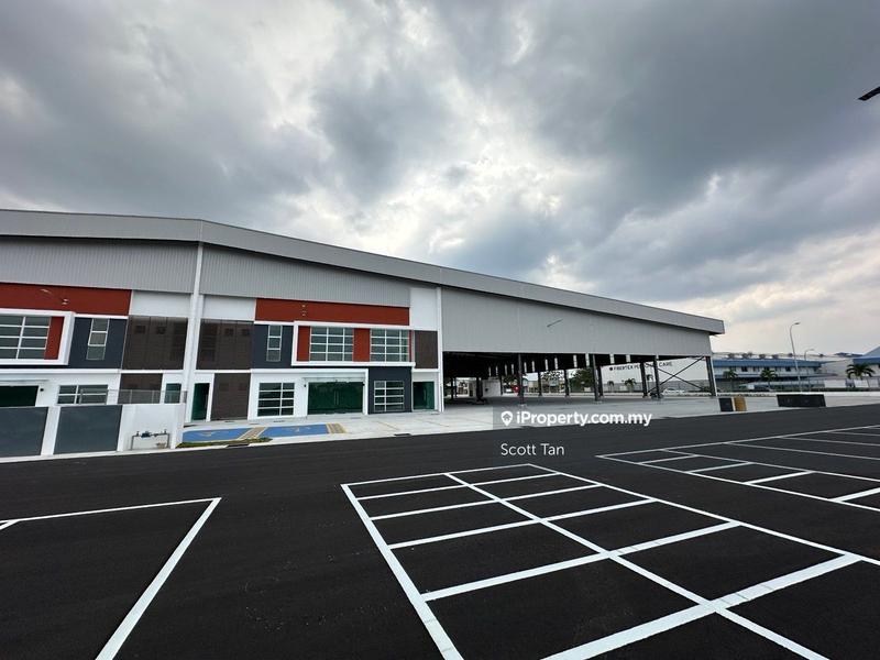 For Rent - Nilai 3,Nilai Impian,Showroom(Big Parking Bay)Arab Malaysian Industrial Park