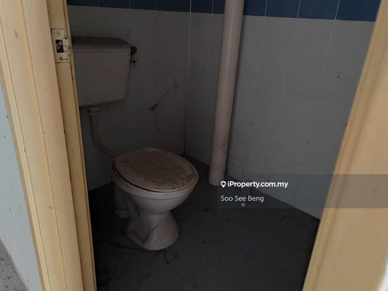 Pejabat-Runcit untuk Dijual di Flora Damansara commercial lot, Damansara Perdana oleh Soo See Beng - iProperty.com.my