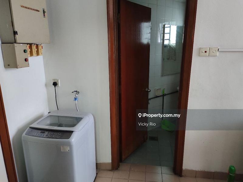 Condominium for Sale in Suasana Sentral Condominiums by Vicky Rio - iProperty.com.my