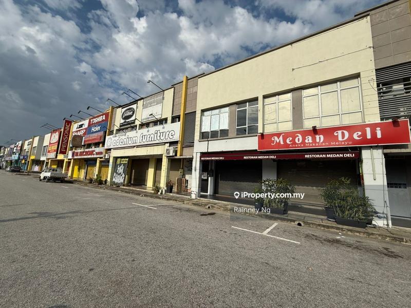 For Rent - Facing Main Road, Adenium, Bukit Beruntung, Rawang