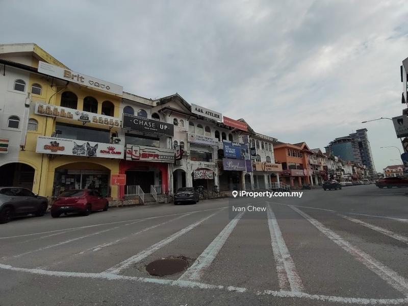 Shop for Sale in Usj 10, Subang Jaya by Ivan Chew - iProperty.com.my