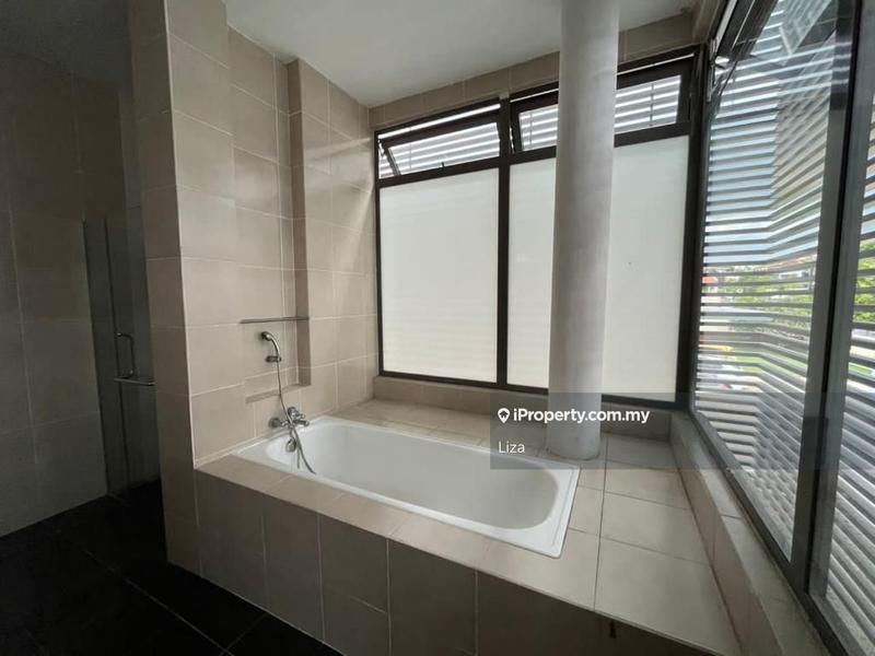 Bungalow House for Sale in Banyan Close, Bandar Bukit Mahkota, Bangi by Liza - iProperty.com.my