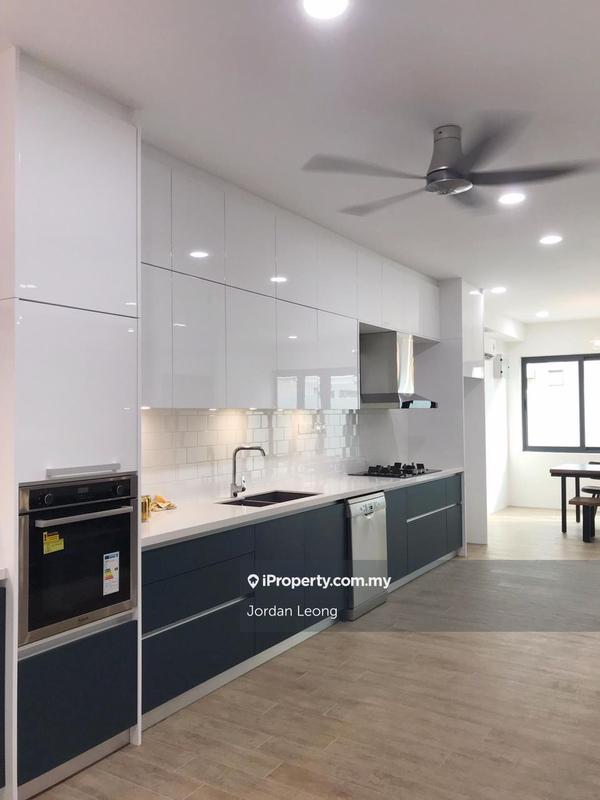 Rumah Berangkai 2 Tingkat untuk Dijual di Seksyen U1, Glenmarie oleh Jordan Leong - iProperty.com.my