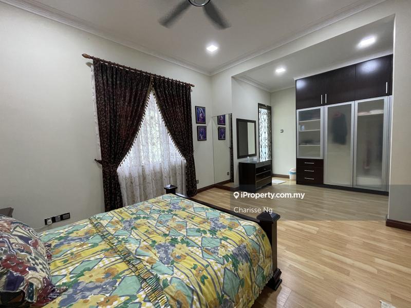 Banglo untuk Dijual di Bukit Suria Garden Village, Bandar Sungai Long oleh Charisse Ng - iProperty.com.my