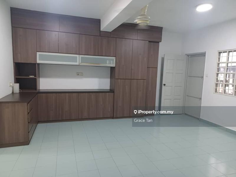 Rumah Berangkai 2 Tingkat untuk Dijual di Bukit Rahman Putra, Sungai Buloh oleh Grace Tan - iProperty.com.my