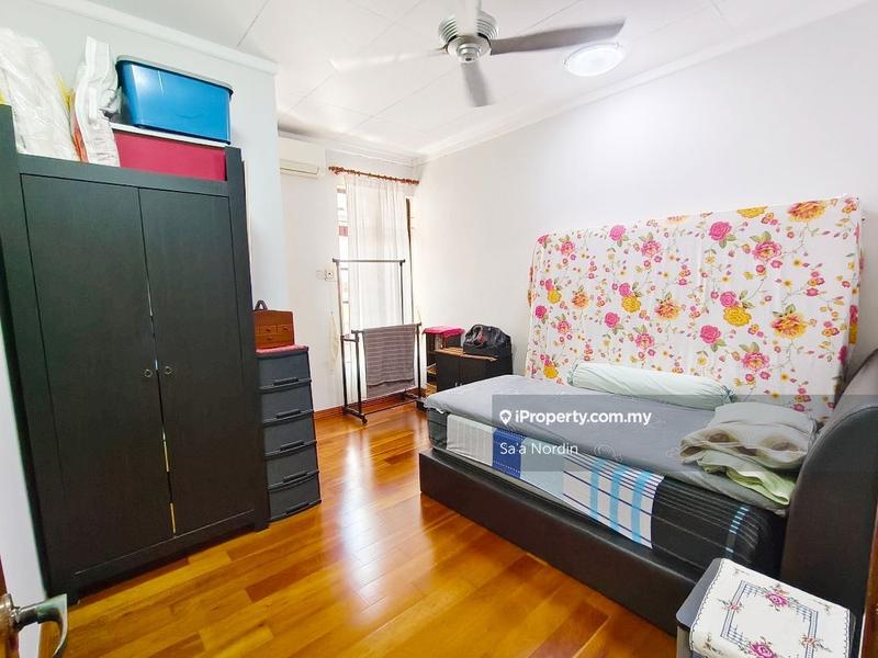 Rumah Berangkai 2 Tingkat untuk Dijual di Bukit Jelutong, Shah Alam oleh Sa'a Nordin - iProperty.com.my
