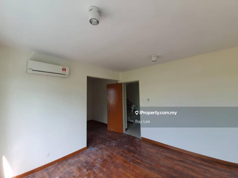 3-storey Terraced House for Sale in Amanria Residence, Puchong by Ray Lee - iProperty.com.my