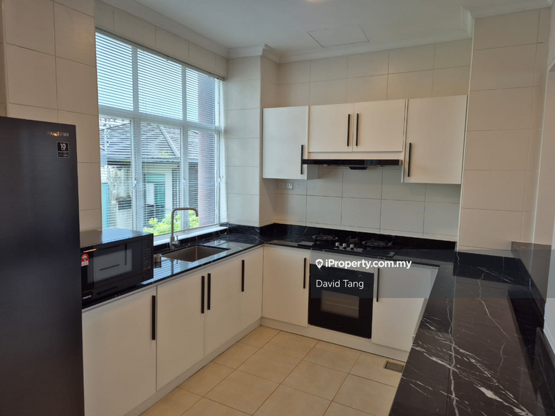 For Rent - Vila Mutiara