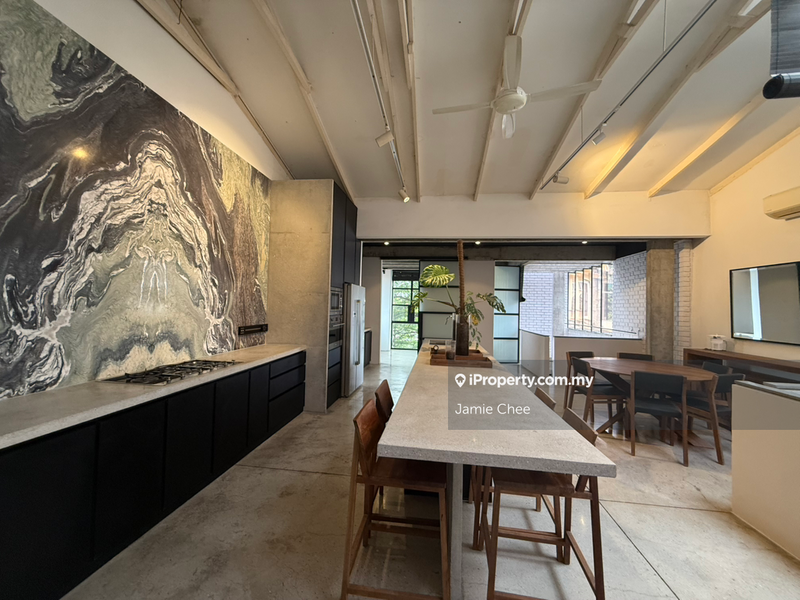 Rumah Berangkai 2 Tingkat untuk Dijual di Jalan Desa Bahagia, Taman Desa oleh Jamie Chee - iProperty.com.my