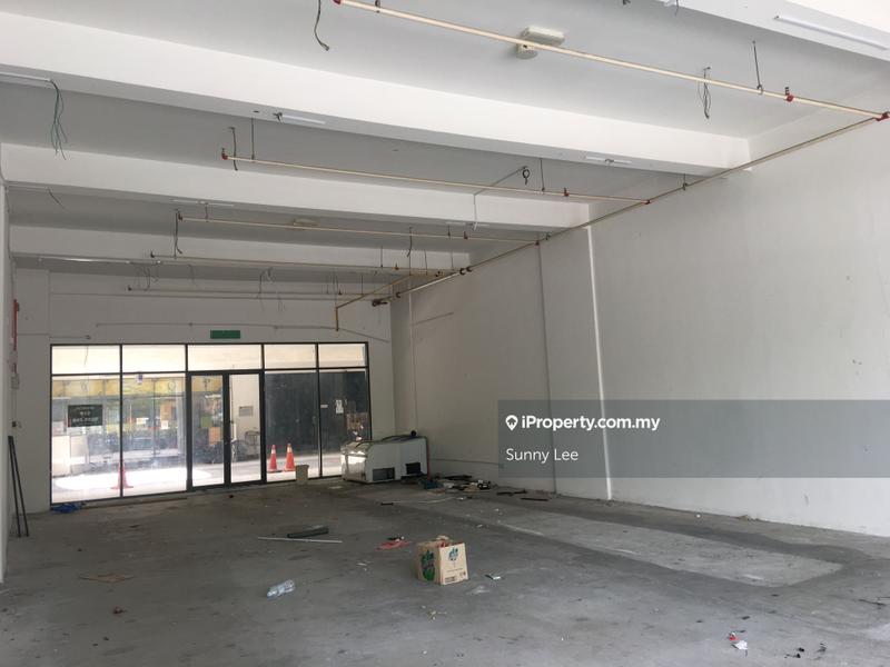 Shop for Sale in One South, Seri Kembangan by Sunny Lee - iProperty.com.my