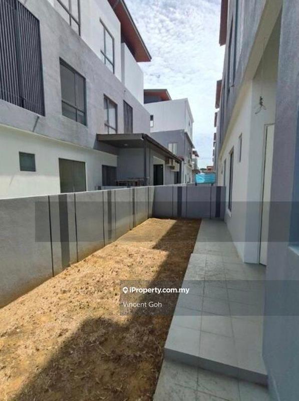 Semi-Detached House for Sale in Kota Kemuning, Shah Alam by Vincent Goh - iProperty.com.my