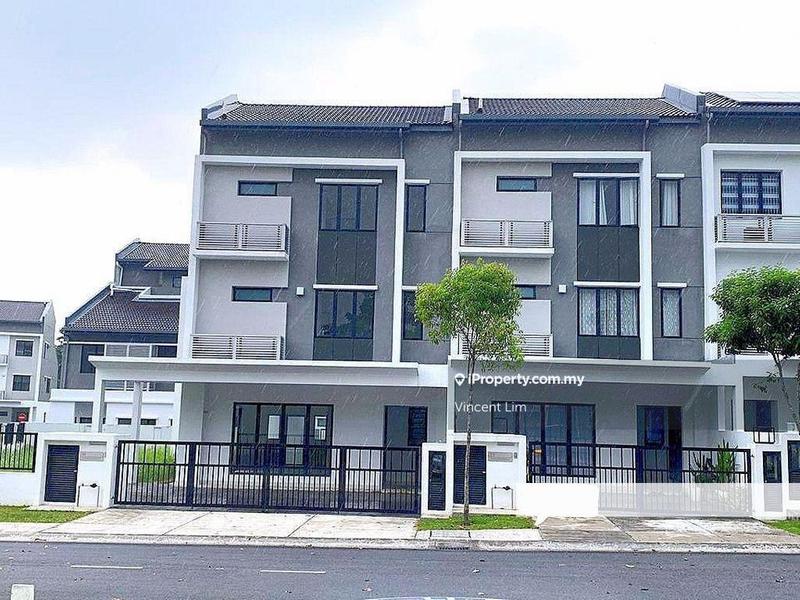 For Sale - Lakefield Residence, Kajang