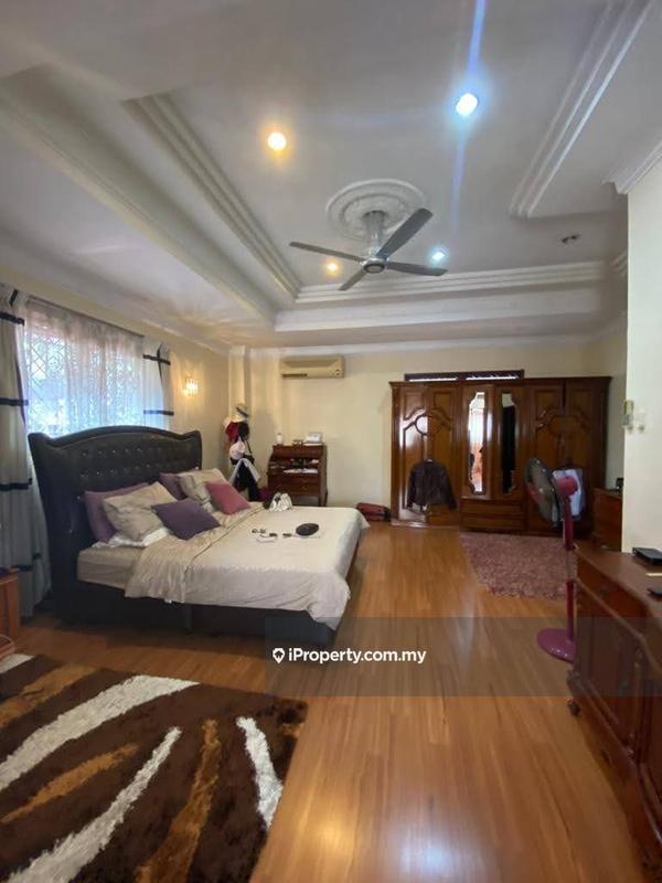 Bungalow House for Sale in SS19, Subang Jaya by Celia Tan - iProperty.com.my