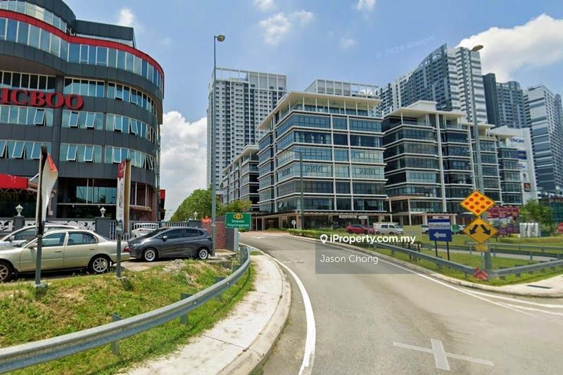 For Rent - BU29k sf 3 Floor+mezz Detacted Commercial For Rent, Facing Hightway @Seri Kembangan