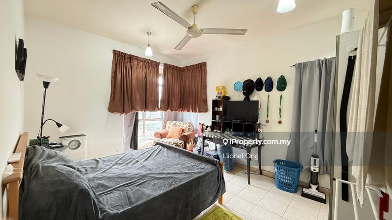 For Sale - Desa Putra