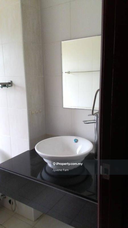 Rumah Berkembar untuk Dijual di Setia Ecopark, Setia Alam, Klang oleh Jyvene Fam - iProperty.com.my