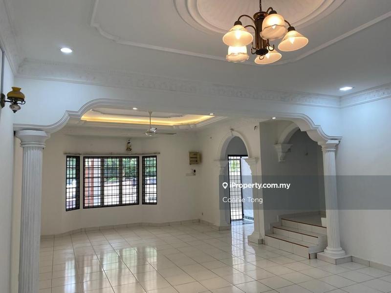 Rumah Teres 2-Tingkat untuk Dijual di Bukit Rahman Putra, Sungai Buloh oleh Connie Tong - iProperty.com.my
