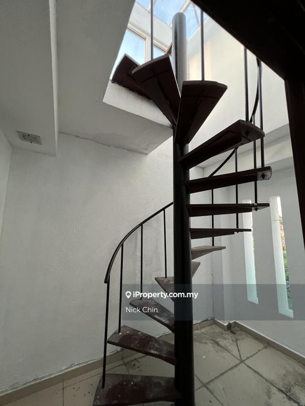 4-storey Terraced House for Sale in taman cheras jaya, Seri Kembangan by Nick Chin - iProperty.com.my