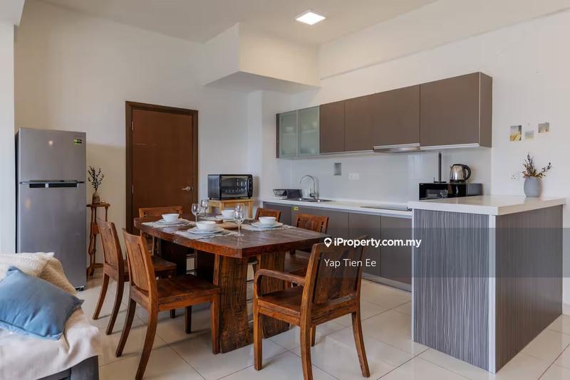 Service Residence for Rent in Regalia Residence by Yap Tien Ee - iProperty.com.my