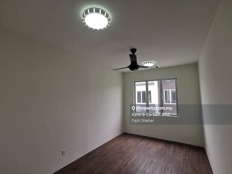 Rumah Berangkai 2 Tingkat untuk Dijual di Cybersouth, Casa View, Casa Green, Casa Woods, Cyberjaya oleh Fazli Shahar - iProperty.com.my