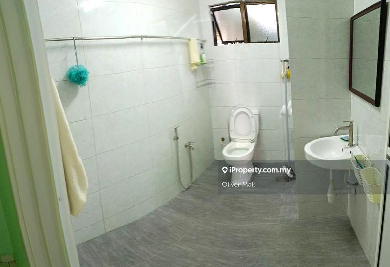 For Sale - Vista Komanwel B